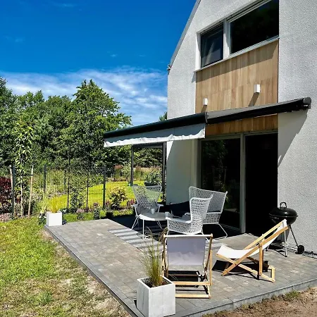 Semesterbostad Gut Time *