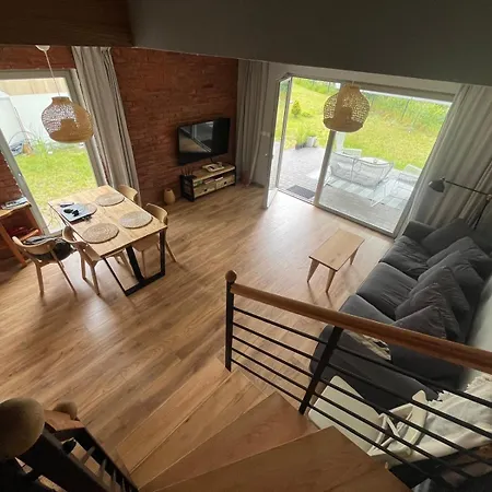 Gut Time Semesterbostad *