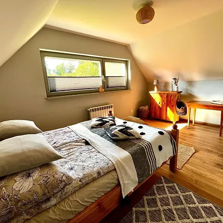 Semesterbostad Gut Time