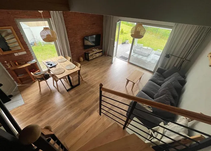 Gut Time Semesterbostad *