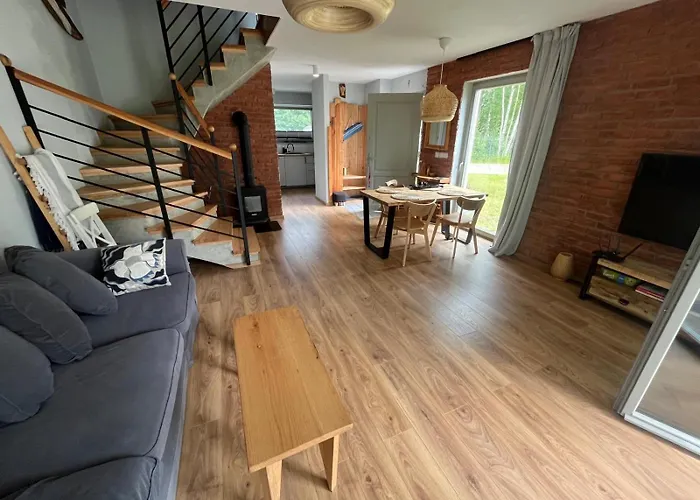 Gut Time Semesterbostad Smoldzinski Las